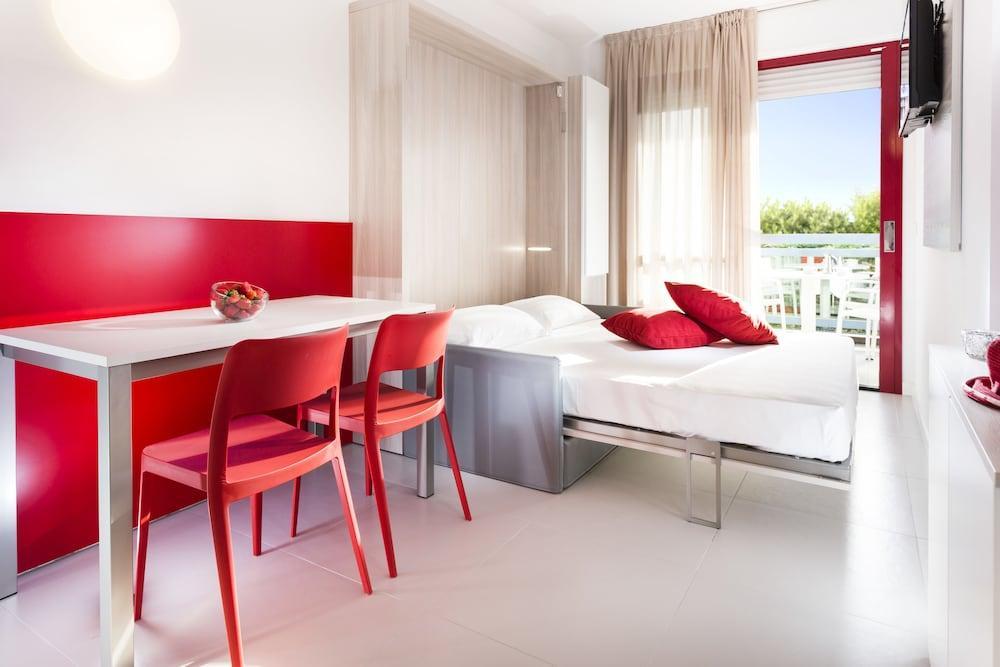 Princess Aparthotel Bibione Exterior photo