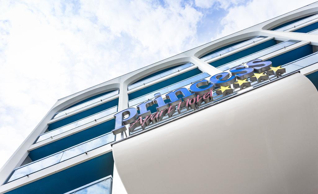 Princess Aparthotel Bibione Exterior photo