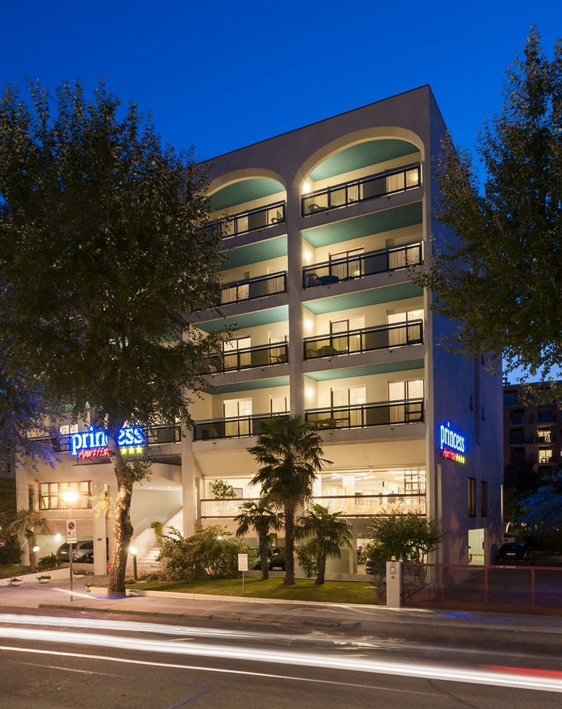 Princess Aparthotel Bibione Exterior photo